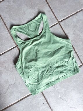 Lululemon 🇨🇦 • Ebb To Street Cropped Tank Top